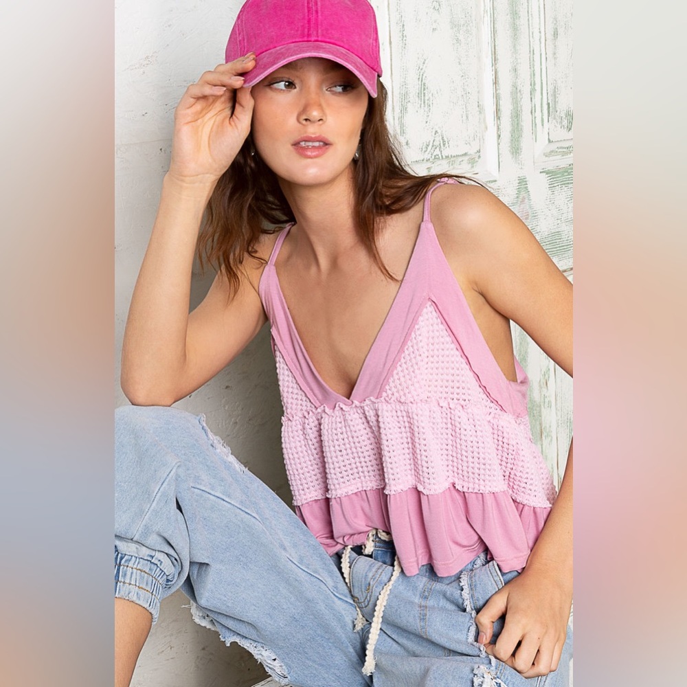 POL - Deep V Flowy Billowy Pleated Tank Top - Picture 8 of 11